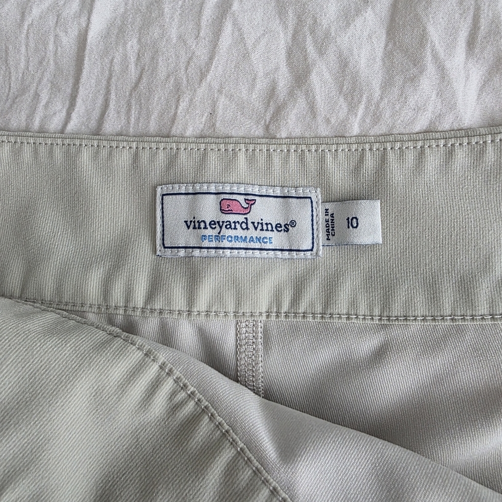 Vineyard Vines Scallop Skort 10 - Picture 5 of 14